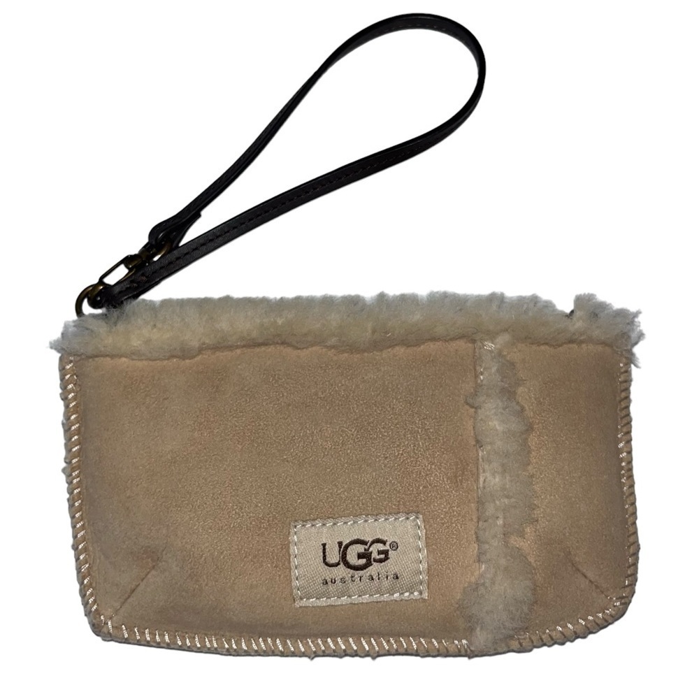 UGG wristlet